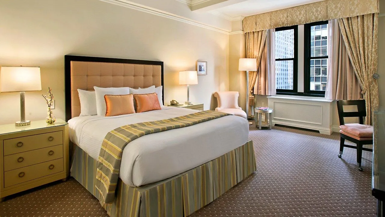 Hotel Warwick New York