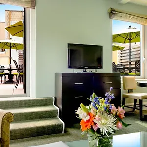 4* Hotel Beacon