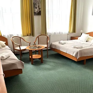 zkontrolujte dostupnost