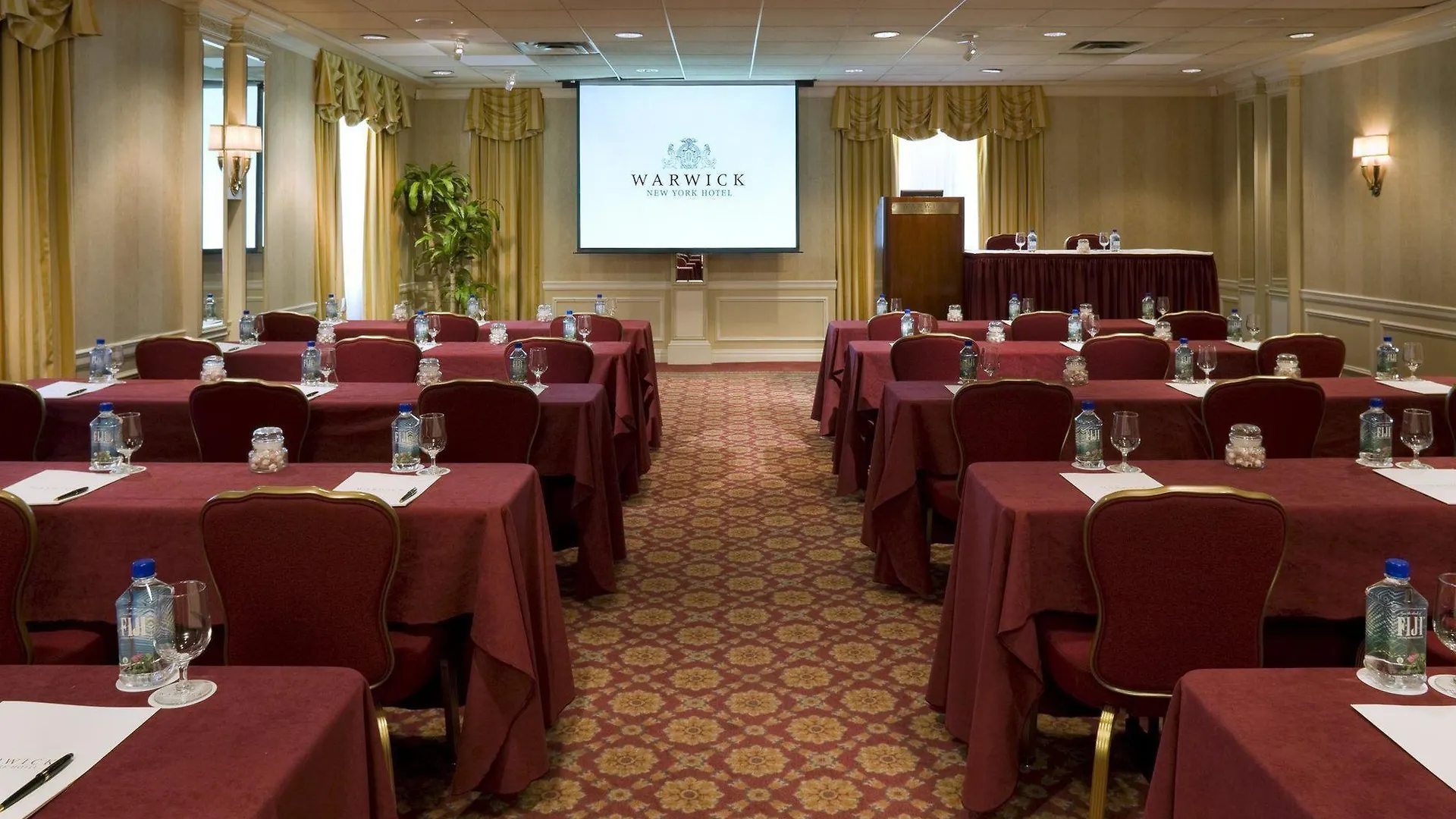 Warwick New York Hotel 4*,  United States
